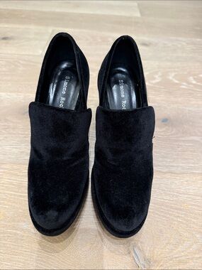 Simone Rocha Black Velvet Shoes with Block Heel.
